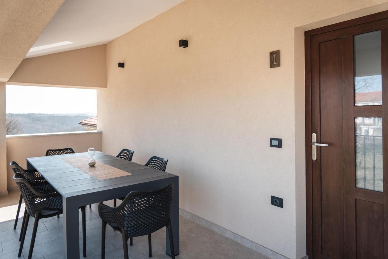 Hisa Kapis With Hot Tube Apartman Koper városi község Kültér fotó