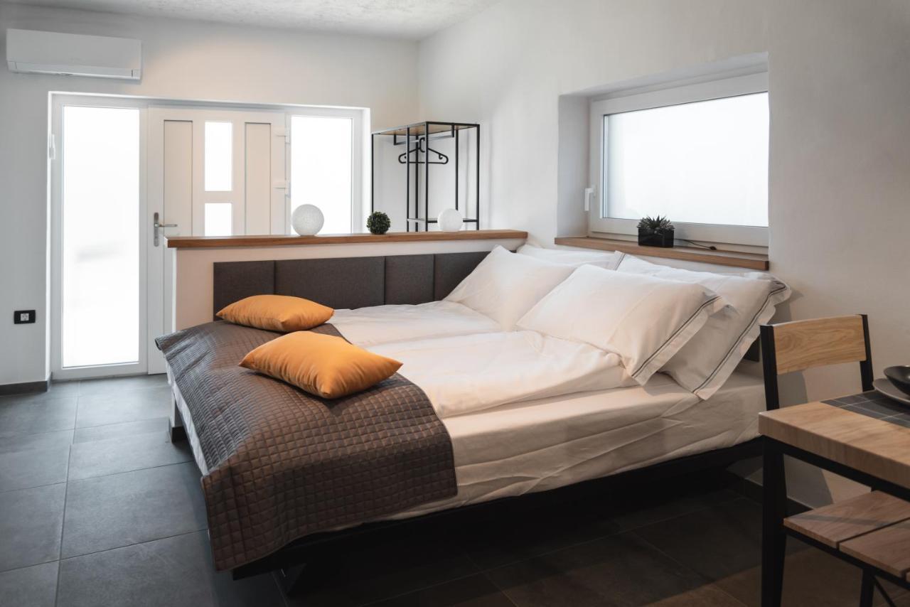 Hisa Kapis With Hot Tube Apartman Koper városi község Kültér fotó