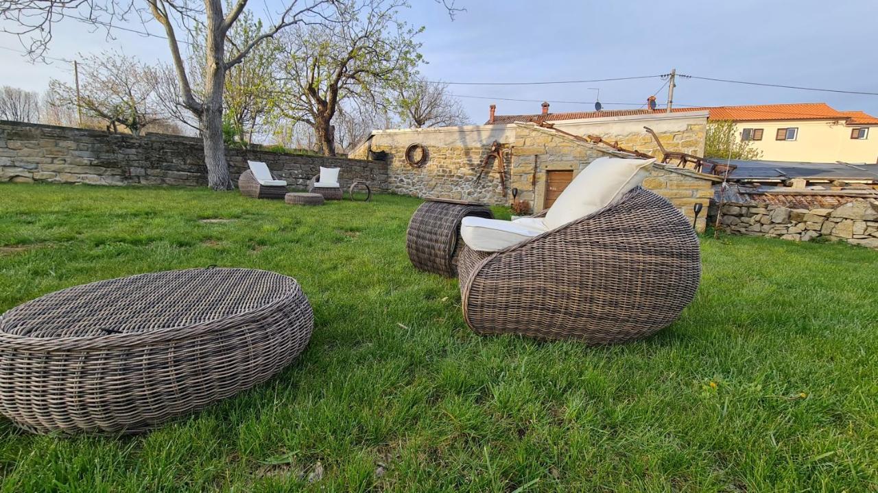 Hisa Kapis With Hot Tube Apartman Koper városi község Kültér fotó